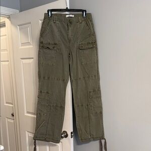 Altar’d State Cargo Pants - NWOT Size 29